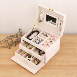 Szkatułka na biżuterię pudełko organizer kuferek z lusterkiem biały 10
